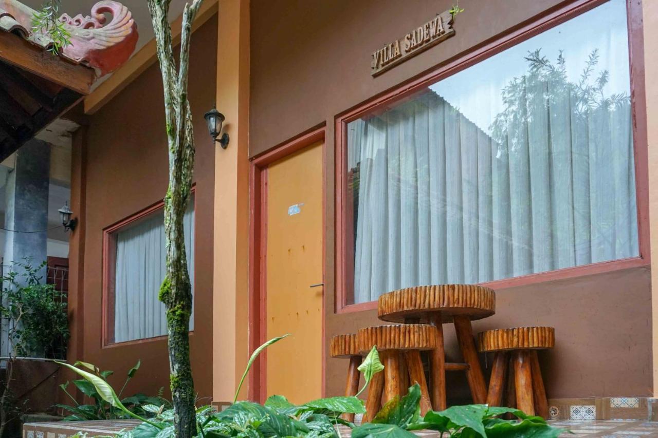 Reddoorz Resort @ Таванґманґу Екстер'єр фото