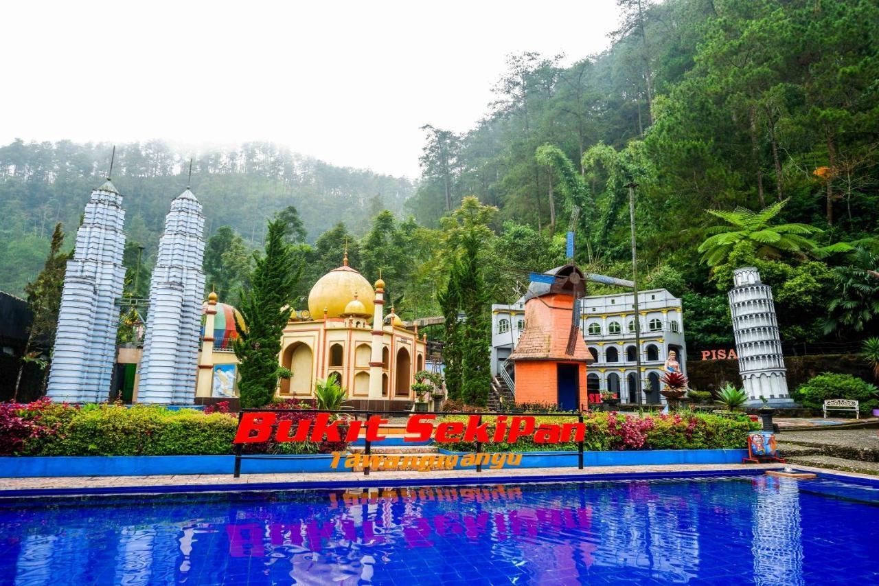 Reddoorz Resort @ Таванґманґу Екстер'єр фото