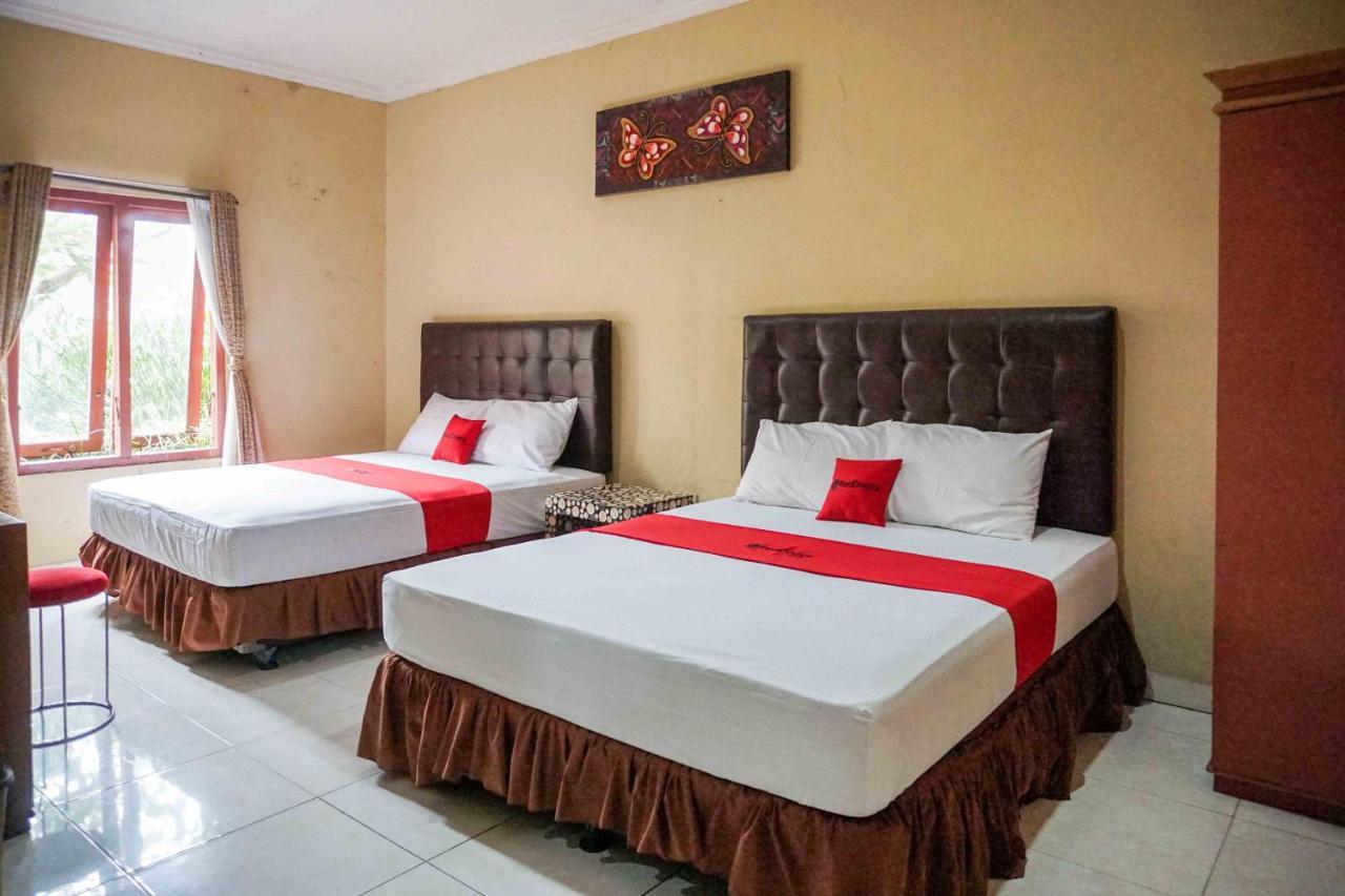Reddoorz Resort @ Таванґманґу Екстер'єр фото