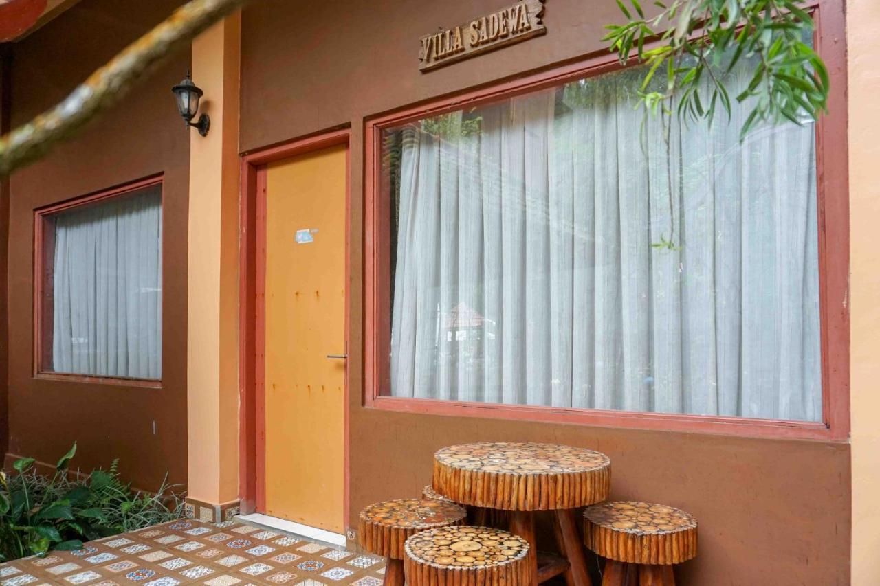Reddoorz Resort @ Таванґманґу Екстер'єр фото