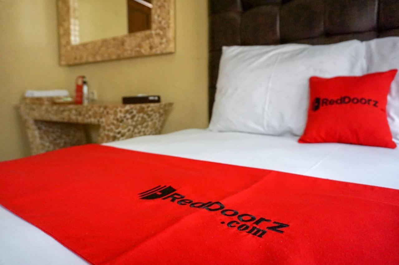 Reddoorz Resort @ Таванґманґу Екстер'єр фото